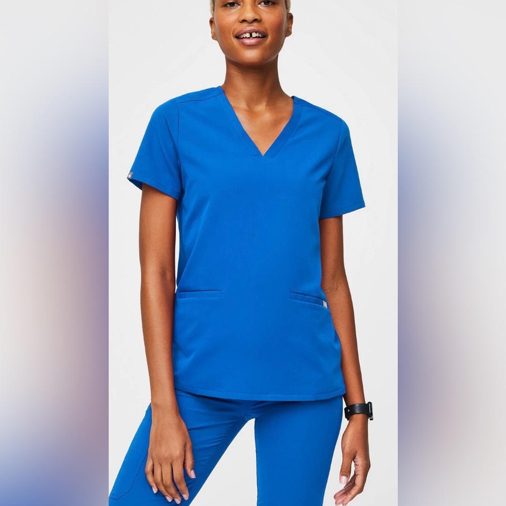 FIGS XXS  scrub set. Casma top , yola pant, Royal blue
